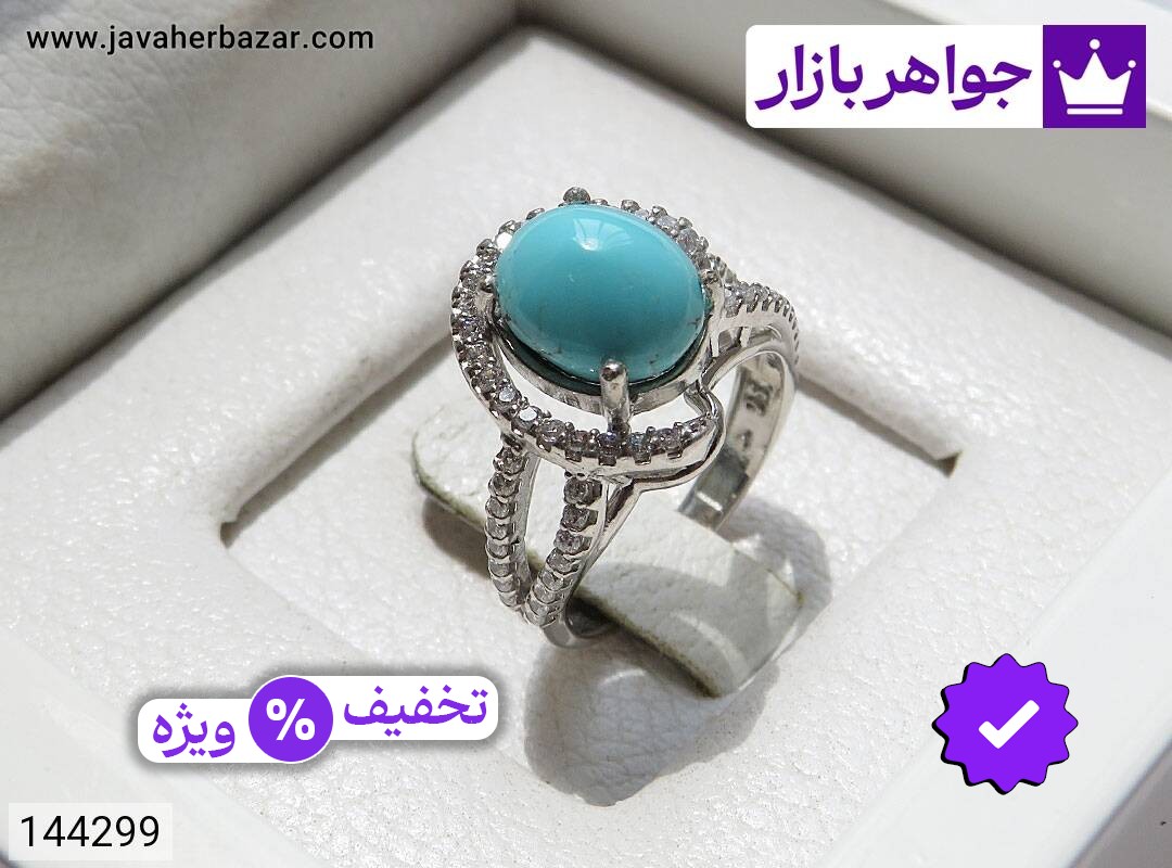 انگشتر نقره فیروزه نیشابوری طرح ملکه زنانه
