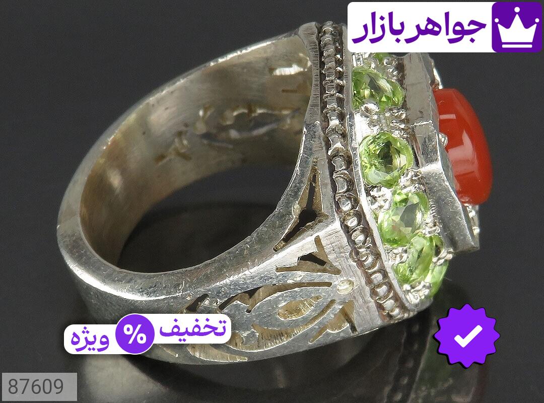 تصویر 1 انگشتر عقیق یمنی سبز با ضمانت اصالت جواهربازار عکس 1 انگشتر عقیق یمنی سبز اصل جواهربازار – مدل منتخب و موجود برای خرید